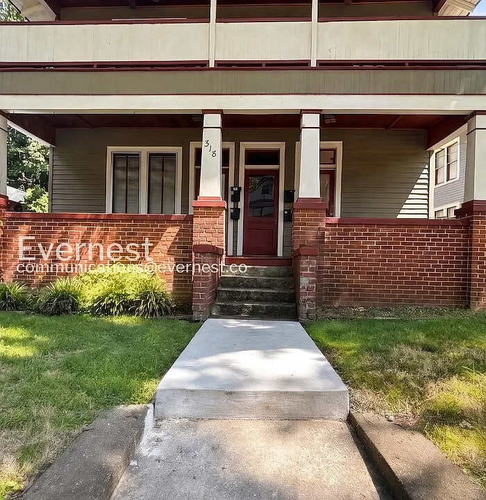 318 Tremont St #3