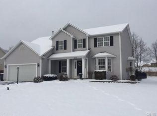 3676 Junco Trl, Liverpool, NY 13090