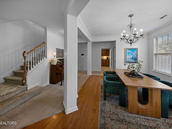 2nd image of 2501 Ancient Oak Ln