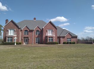 1495 Us Highway 259 S, De Kalb, TX 75559