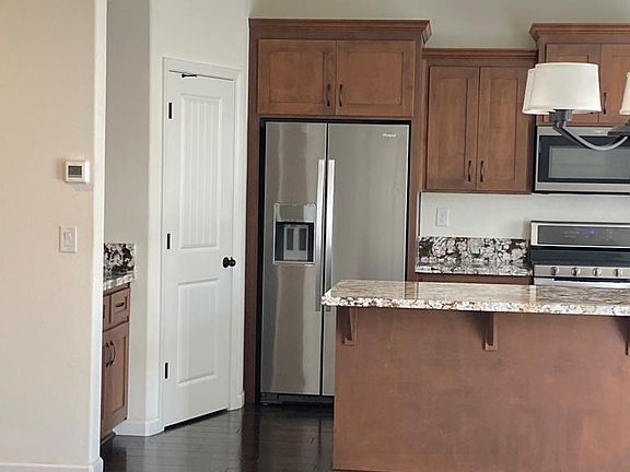 4th image of 4435 Bonneville Cir