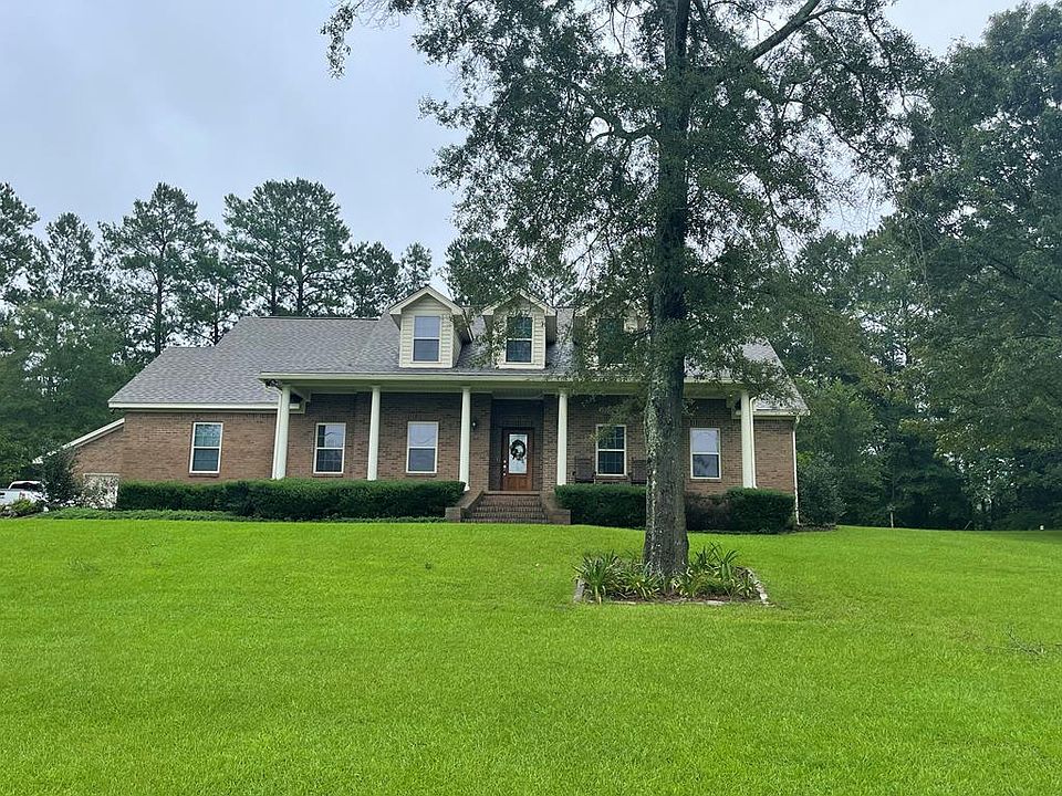 1st image of 15 Bridgewood Ln