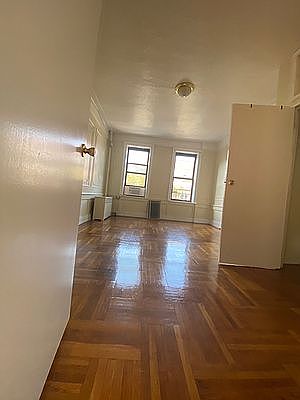 3rd image of 78 Hawthorne St #Dd