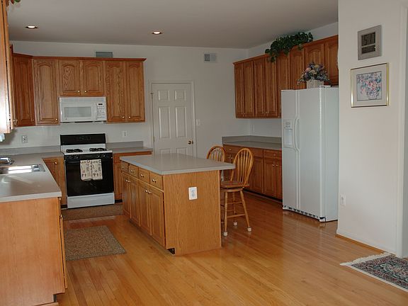 Spacious Kitchen