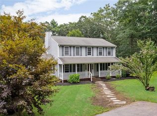 554 Hill Farm Rd, Coventry, RI 02816