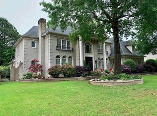 610 Windsor Park Ln, Collierville, TN 38017