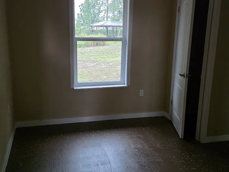153 Lake June Dr — Photo 10