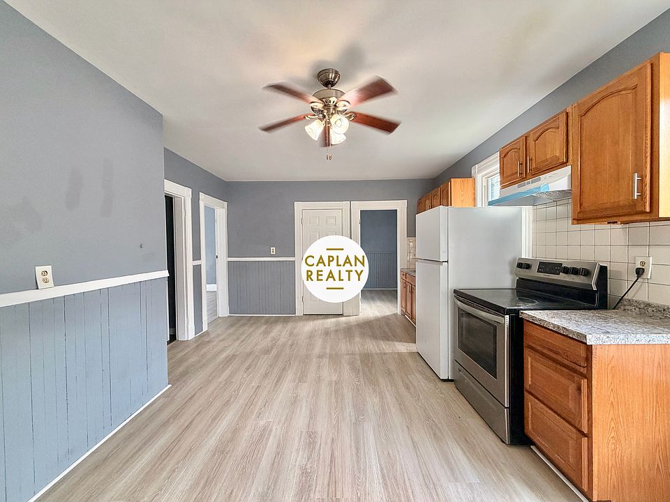1st image of 32 Grace St #B2