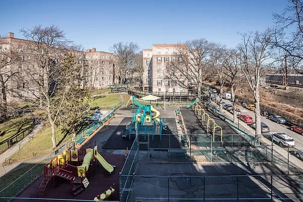 Sold by Queens Real Estate Team | media 16