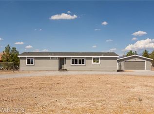 1700 Heritage Dr, Pahrump, NV 89048
