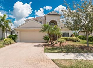 15652 Lemon Fish Dr, Lakewood Ranch, FL 34202