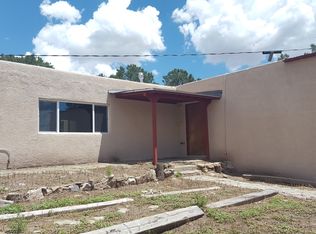 265 Sedillo Hill Rd, Tijeras, NM 87059