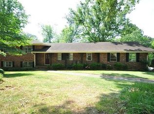 2711 Hunting Hill Ln, Decatur, GA 30033