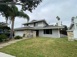 9001 Bobbie Cir, Huntington Beach, CA 92646