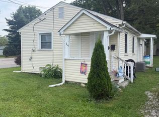 14 Willow St, Delaware, OH 43015