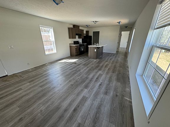 3rd image of 4311 Schofield Ave Lot 13