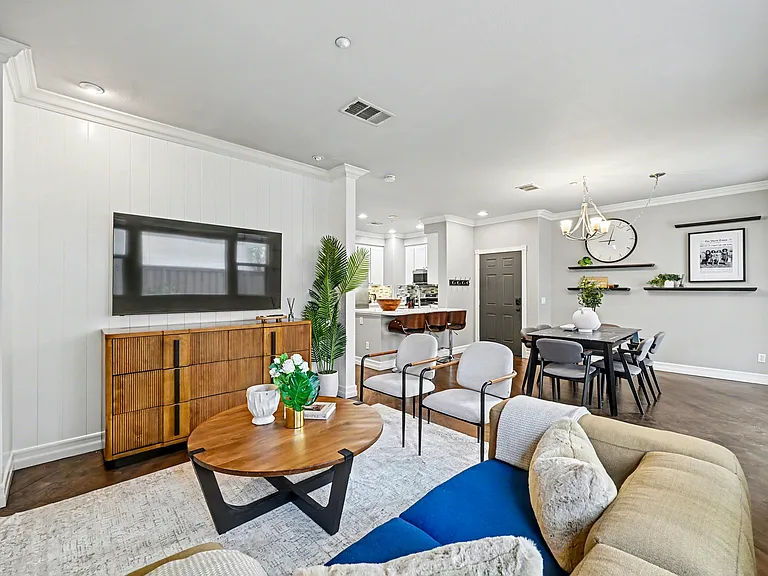 24731 Valleywalk St #6 — Photo 11