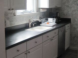 91 Salem Rd, Rochester, NY 14622