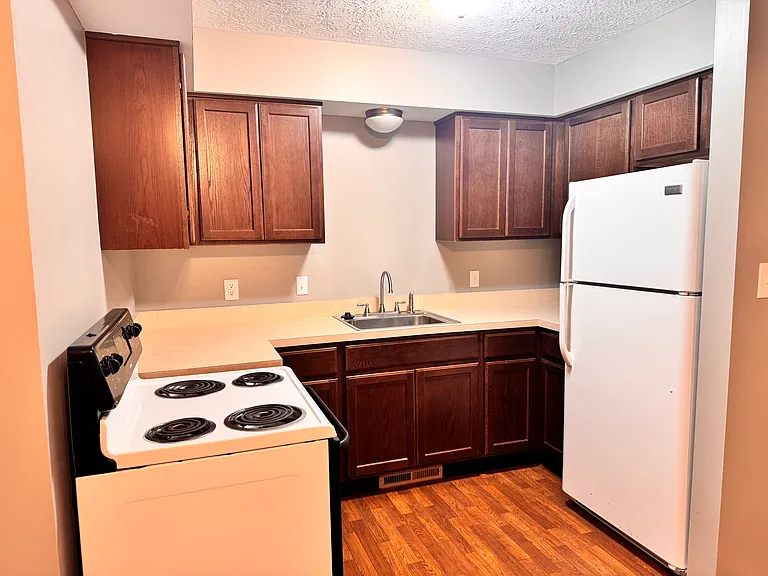 56 E Lindbergh Ave — Photo 8