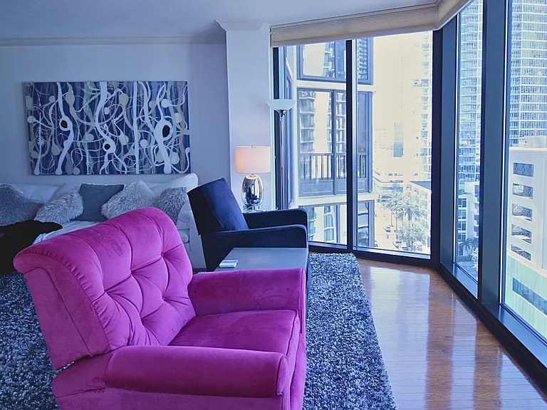 1 Beach Dr SE #1014 — Photo 10
