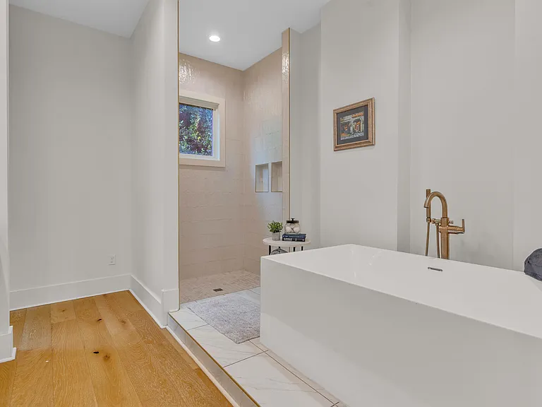 4167 Meade Village Cv W — Photo 19
