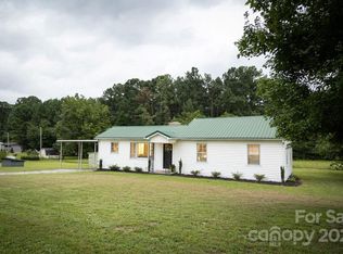 935 Thompson Rd, Salisbury, NC 28147