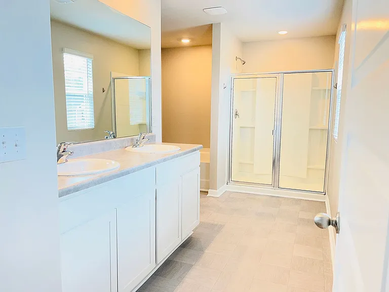 19 White Spruce Way — Photo 27