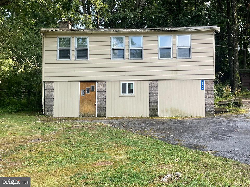 1st image of 7609 Old Field Rd