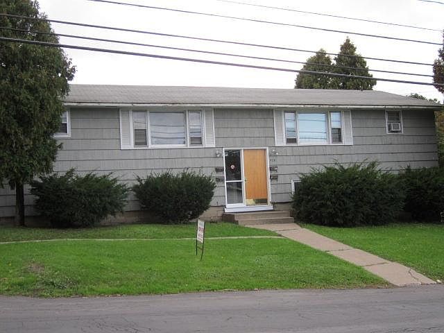 1st image of 928 Northway St APT 1