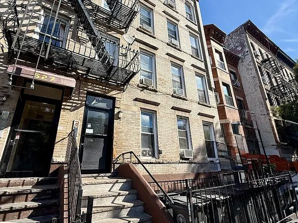 529 51st St Unit 1, Brooklyn, NY 11220