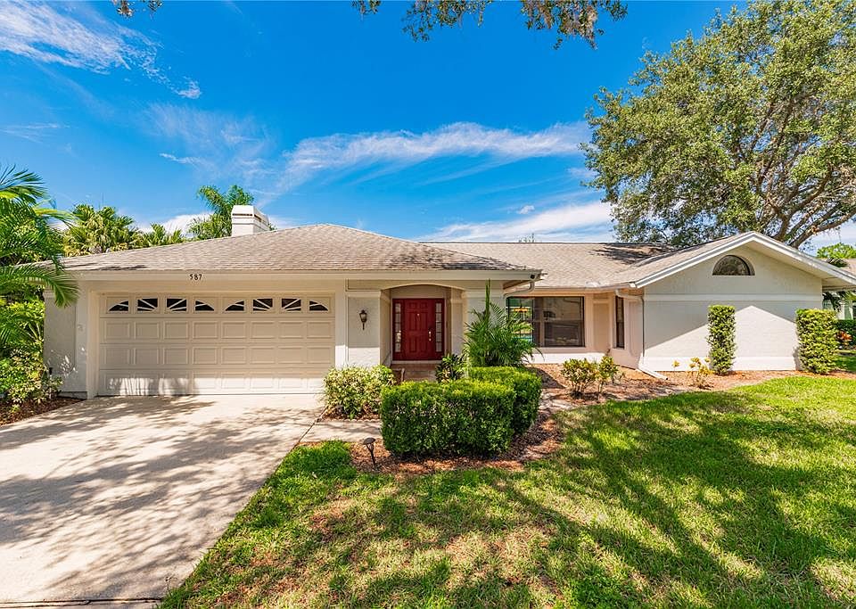 1st image of 587 WATERFORD CIRCLE E