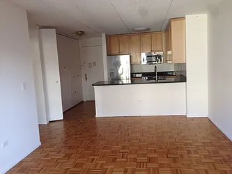 Rented by Manhattan Skyline