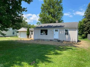 4014 Keewahdin Rd, Fort Gratiot, MI 48059