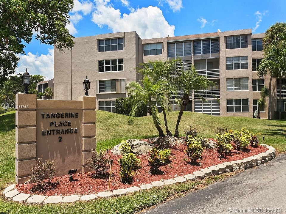 1st image of 9440 Tangerine Pl APT 401