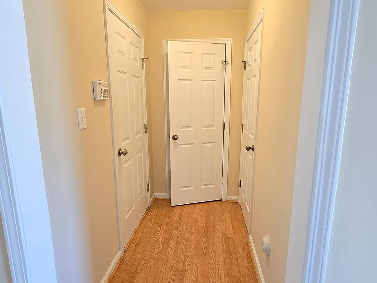 9819 Layla Ave — Photo 13