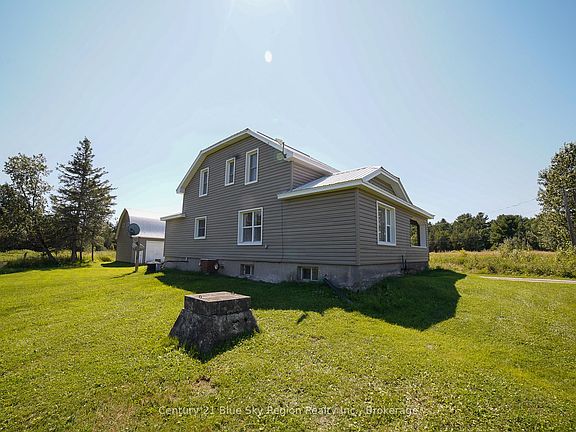 2nd image of 802 Piquette Rd