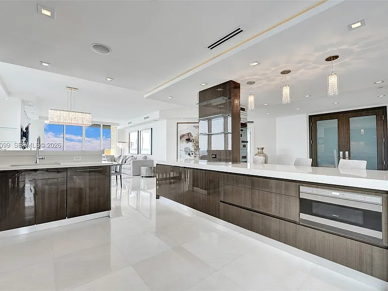 17875 Collins Ave #3201 — Photo 17