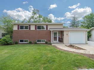 13 Curtmar Ct, Montgomery, IL 60538
