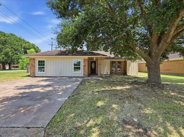 2005 Stacy St, Beaumont, TX 77707