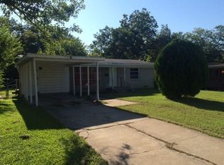 3053 Larry Dr, Dallas, TX 75228