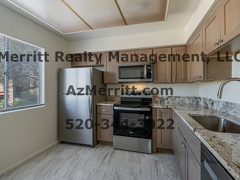 1337 E Fort Lowell Rd — Photo 6