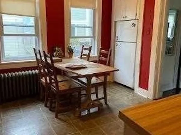 618 N Maple Ave APT 1, Ho Ho Kus, NJ 07423