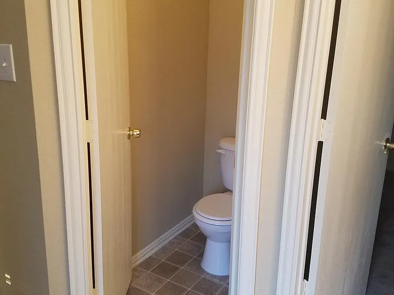 6103 Ridan Ln — Photo 12