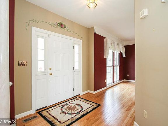 4th image of 3717 Martins Dairy Cir