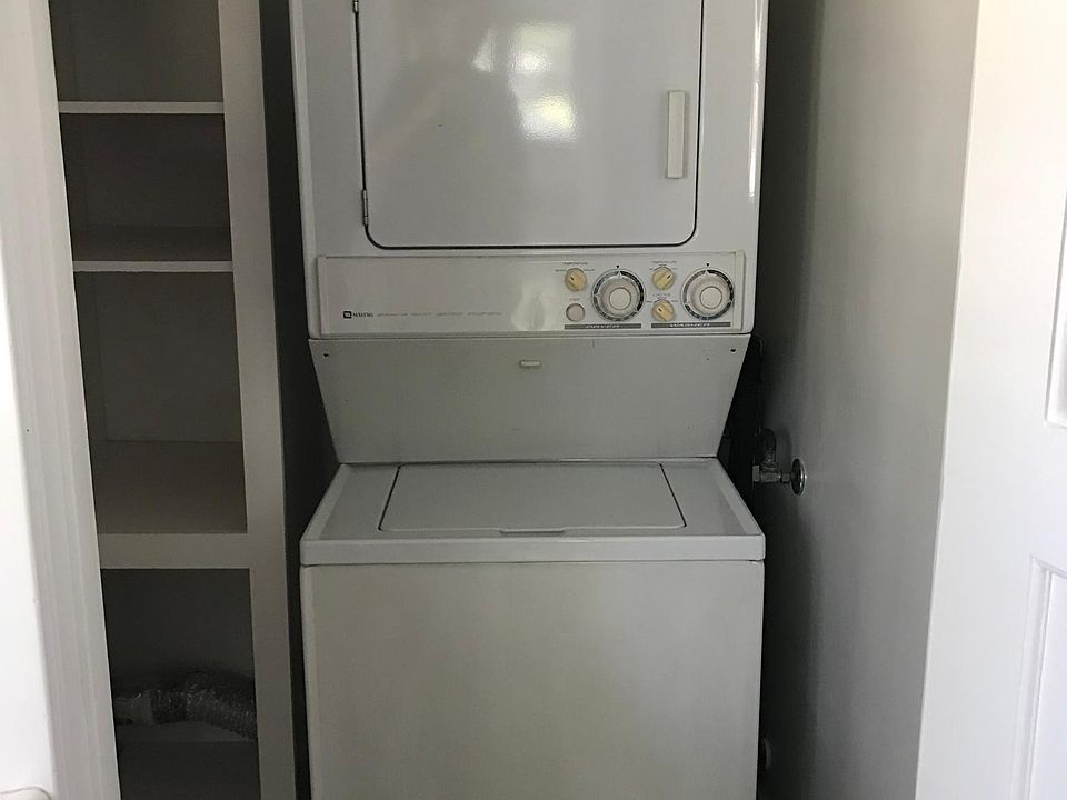 1st image of 1101 Windsor Pl