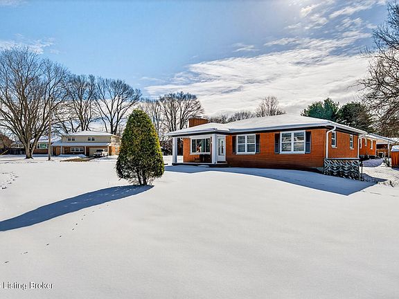 3rd image of 7118 Nachand Ln