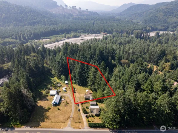 22520 State Route 706 E, Ashford, WA 98304