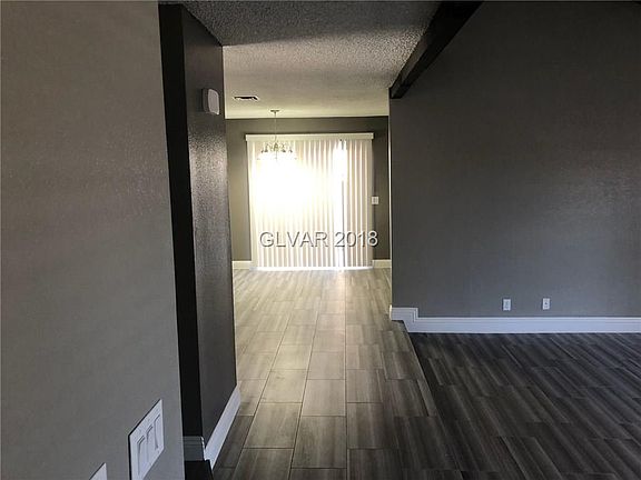 3rd image of 4360 Malaga Dr