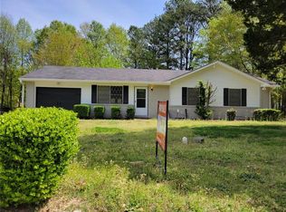 6052 Landover Cir, Morrow, GA 30260