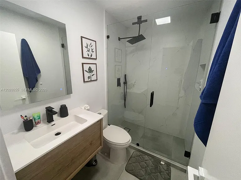 5733 NW 100th Ct — Photo 33